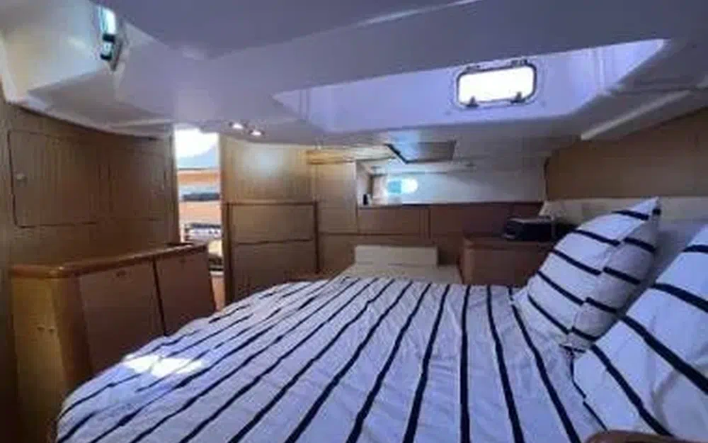 slider 12 Jeanneau Sun Odyssey 50 DS