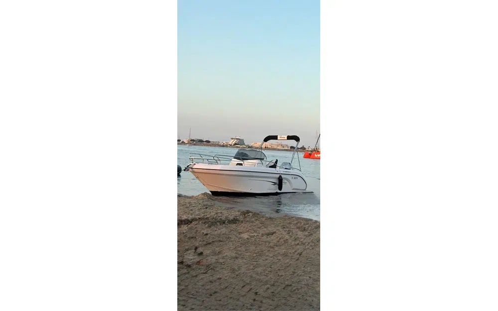 slider 5 Ranieri Voyager 21 S