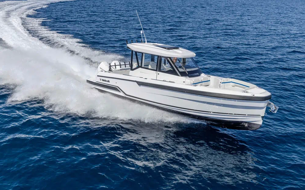 slider 0 Wellcraft 28 Explorer