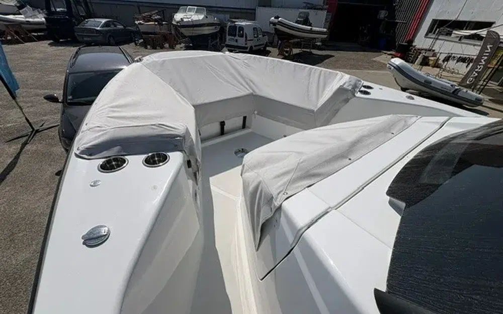 slider 6 Wellcraft 28 T-Top