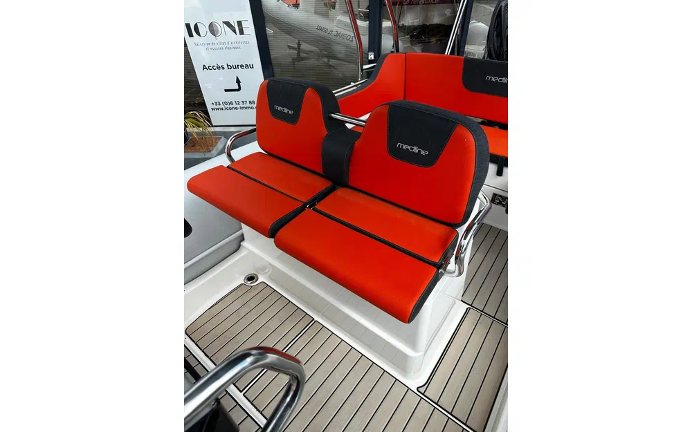 slider 23 Zodiac Medline 6.8 Neo
