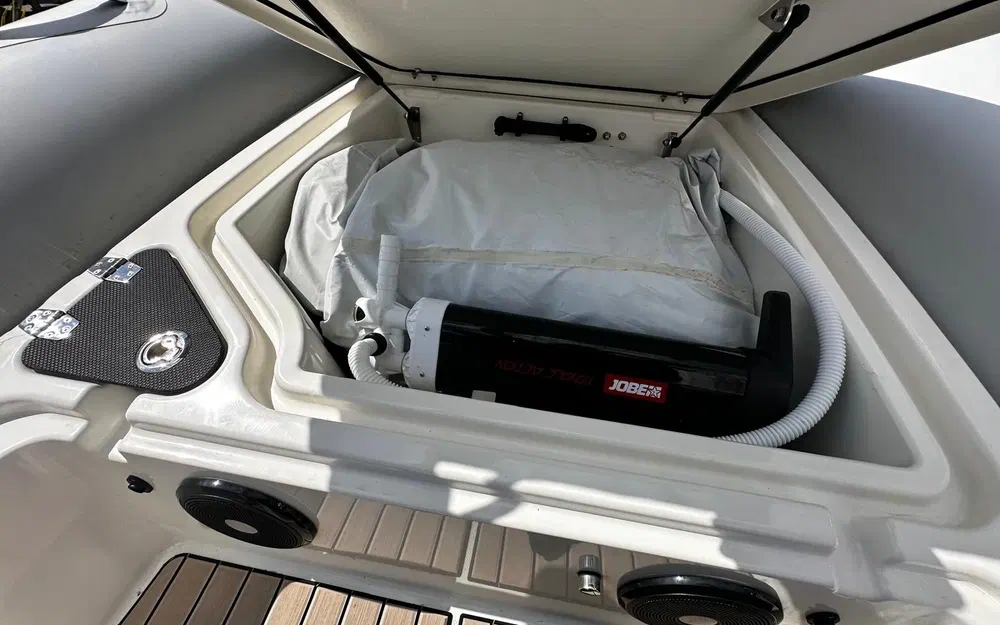 slider 24 Zodiac Medline 6.8 Neo