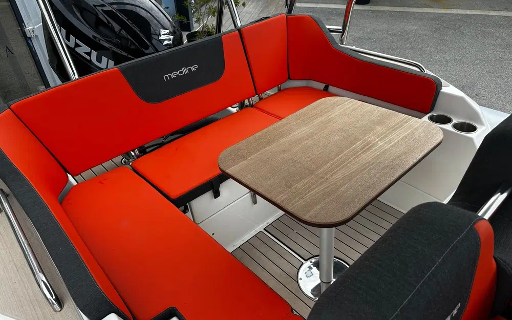 slider 26 Zodiac Medline 6.8 Neo