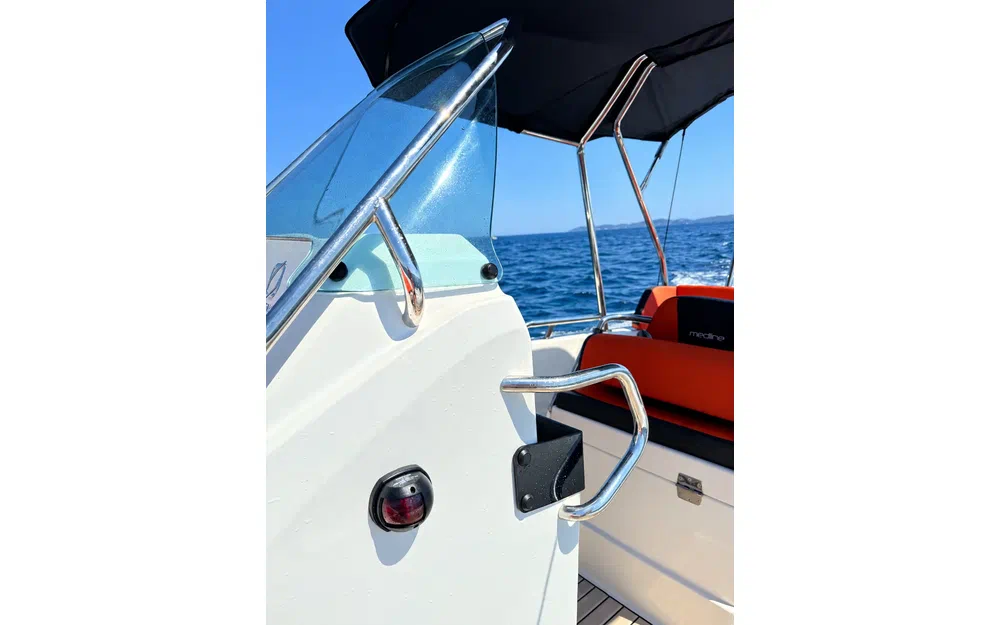 slider 30 Zodiac Medline 6.8 Neo