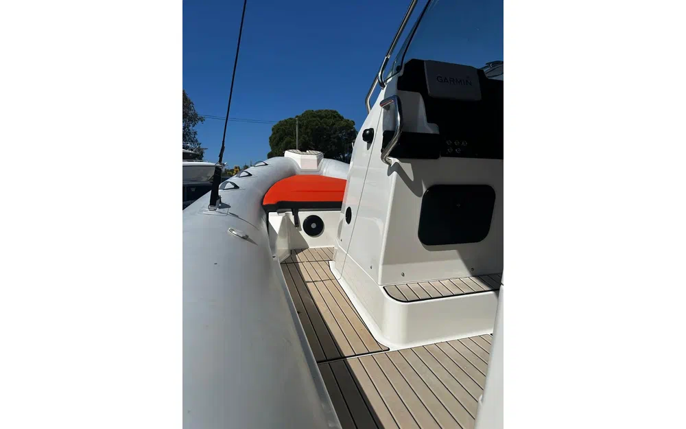 slider 11 Zodiac Medline 6.8 Neo