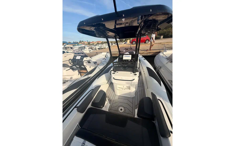 slider 6 Grand Golden Line G750