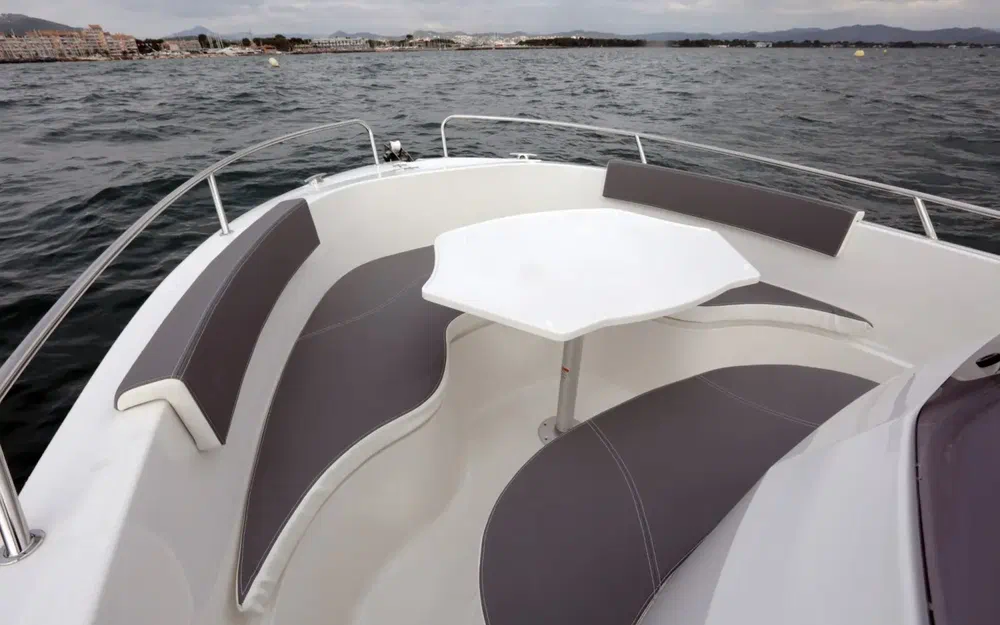 slider 8 Pacific Craft 625 Open