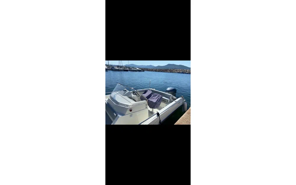 slider 3 Pacific Craft 670