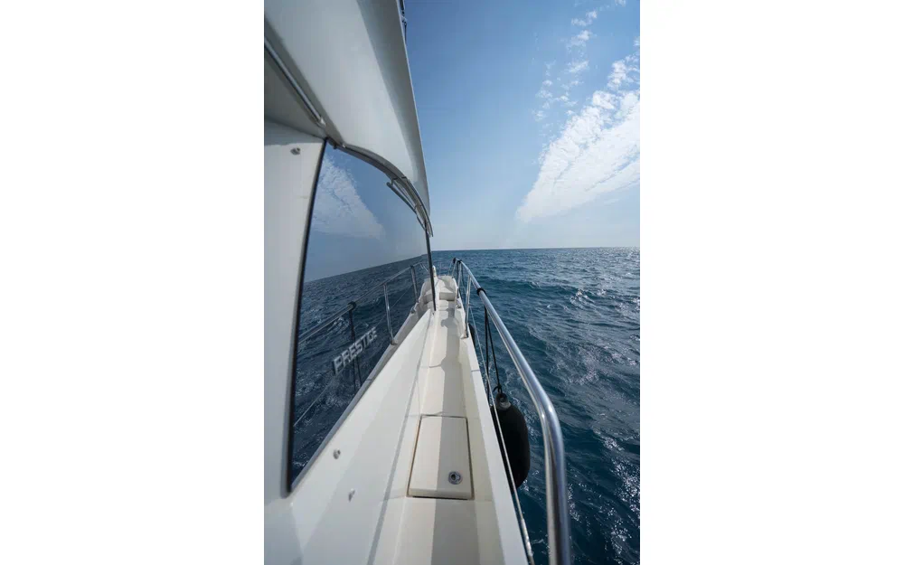 slider 26 Prestige Yachts 520 Fly