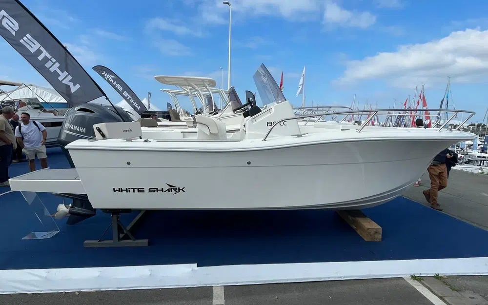 slider 1 White Shark 190 CC