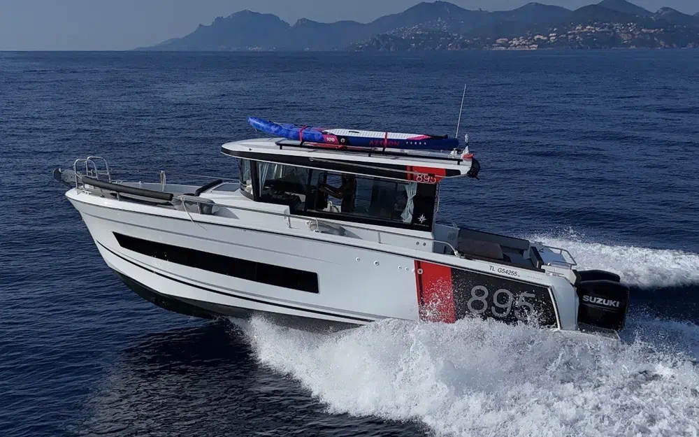 slider 0 Jeanneau Merry Fisher 895 Sport