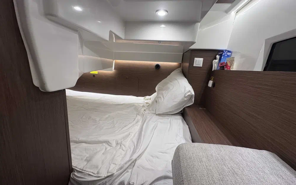 slider 11 Jeanneau Merry Fisher 895 Sport