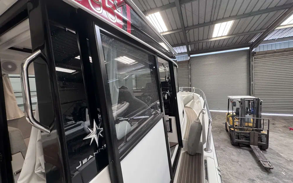 slider 3 Jeanneau Merry Fisher 895 Sport