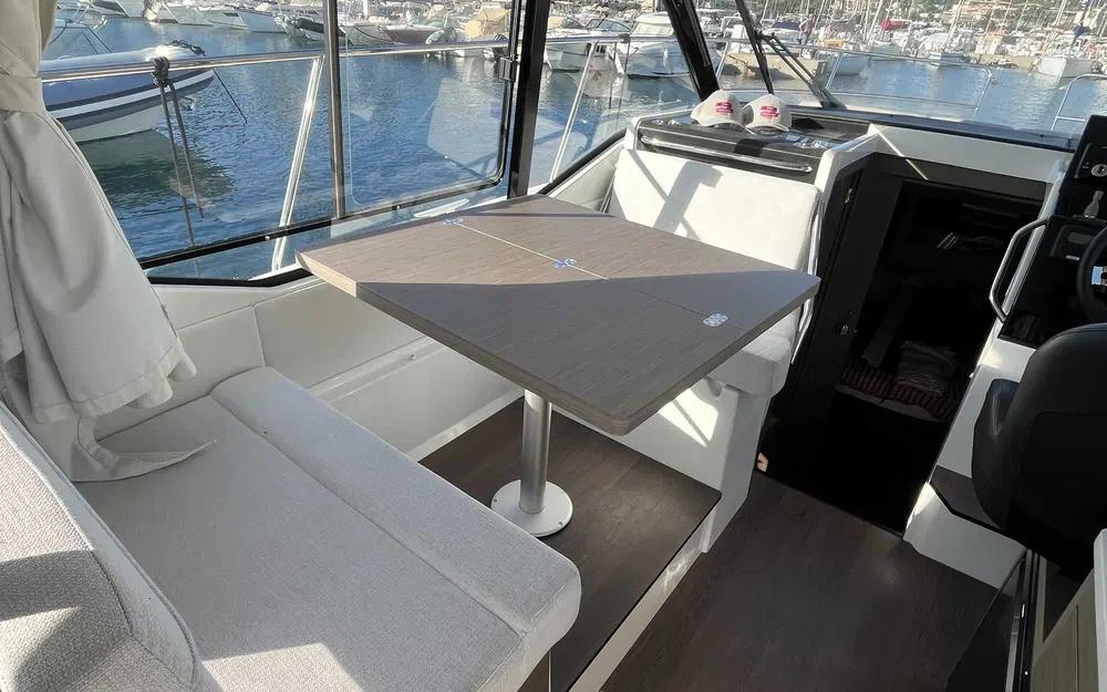 slider 15 Jeanneau Merry Fisher 895 Serie 2