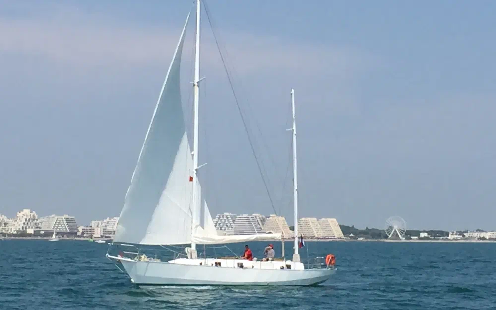 slider 1 Amateur Ketch Acier