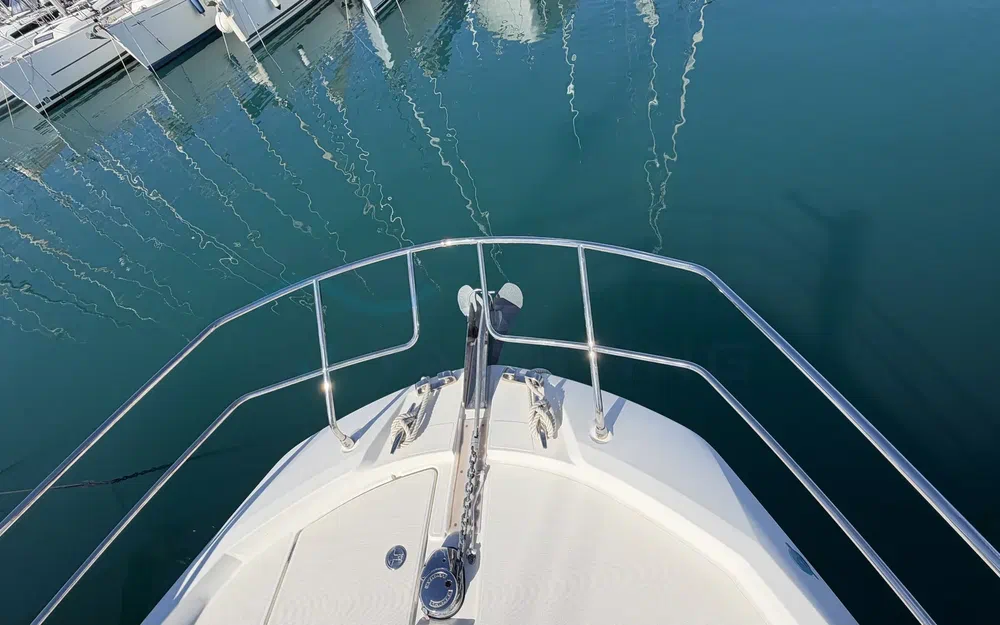 slider 9 Prestige Yachts 420 Fly