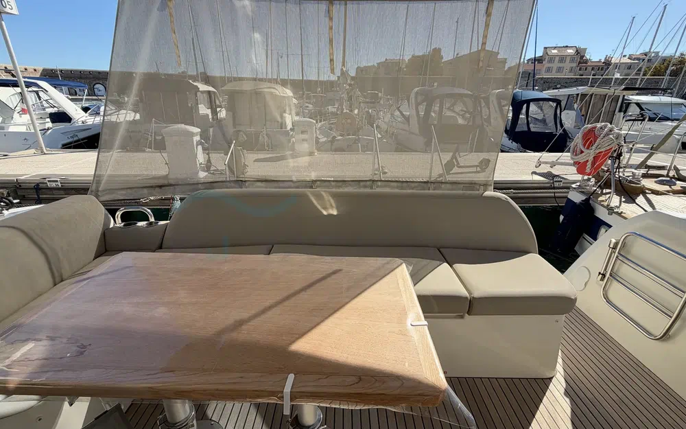 slider 15 Prestige Yachts 420 Fly