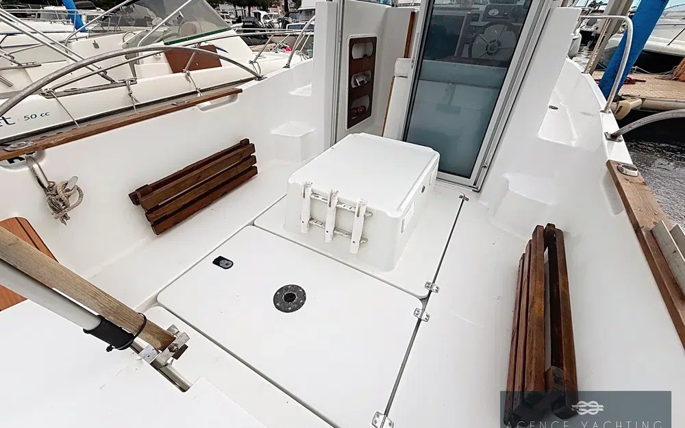 slider 9 Beneteau Antares 620