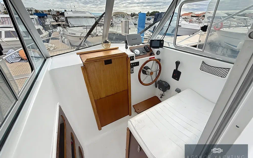 slider 12 Beneteau Antares 620