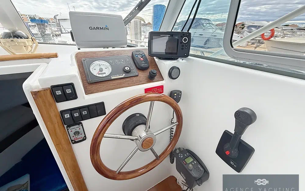 slider 15 Beneteau Antares 620