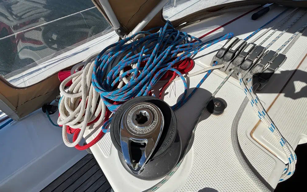 slider 9 Beneteau First 44.7