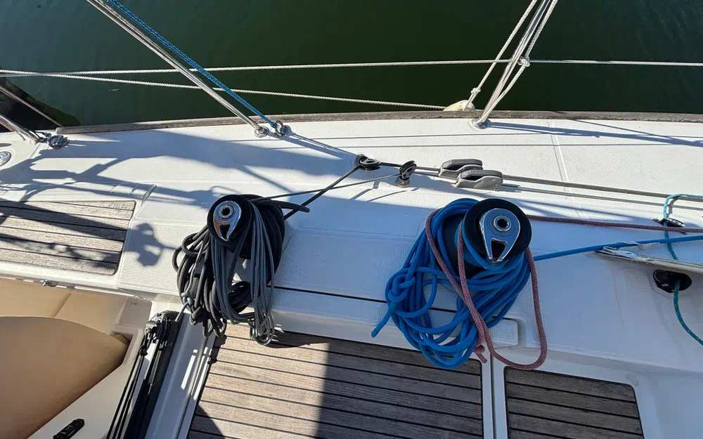 slider 10 Beneteau First 44.7