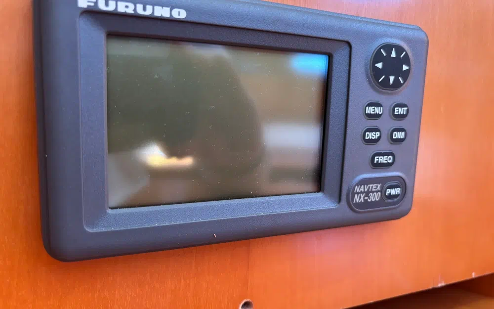 slider 31 Beneteau First 44.7