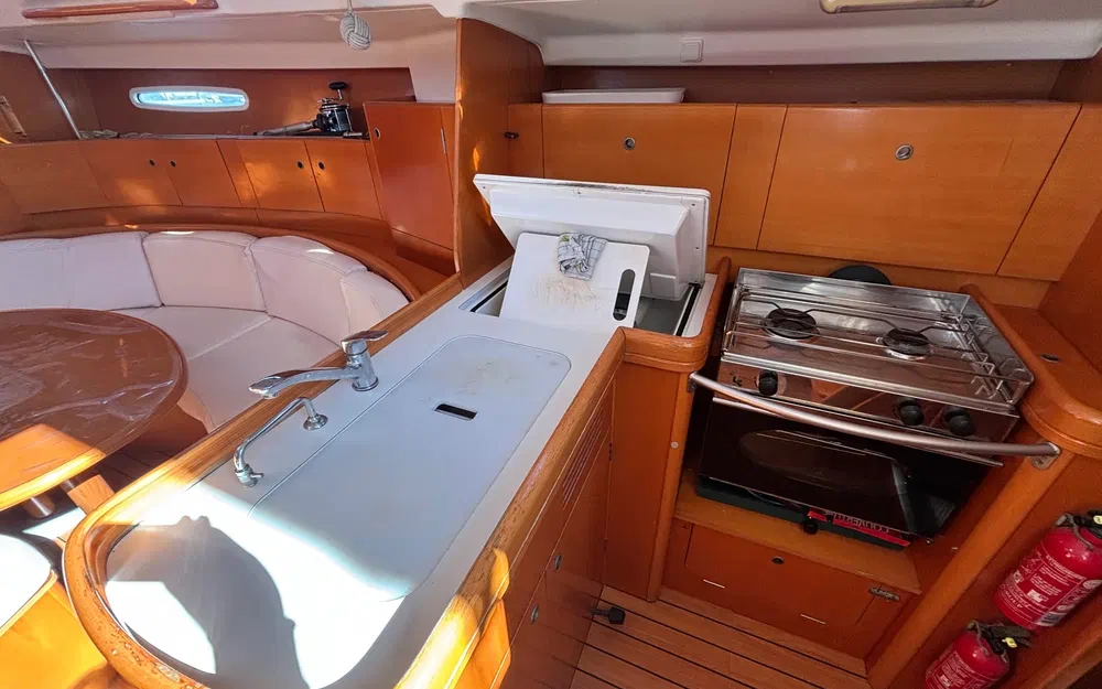 slider 22 Beneteau First 44.7