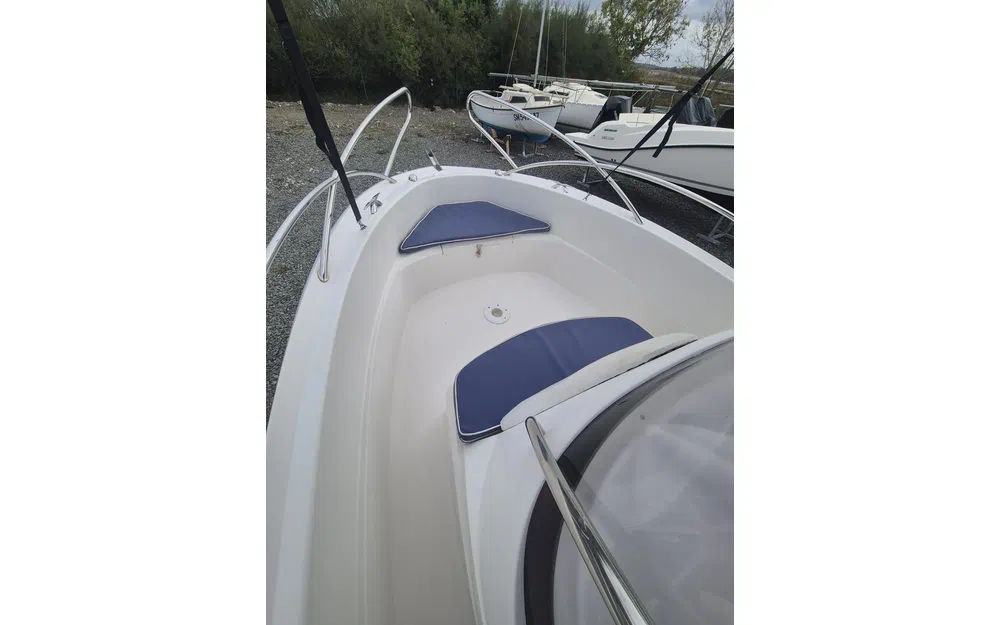 slider 11 Quicksilver 555 Commander