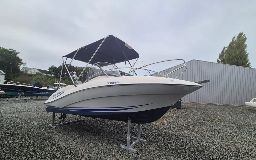 slider 3 Quicksilver 555 Commander