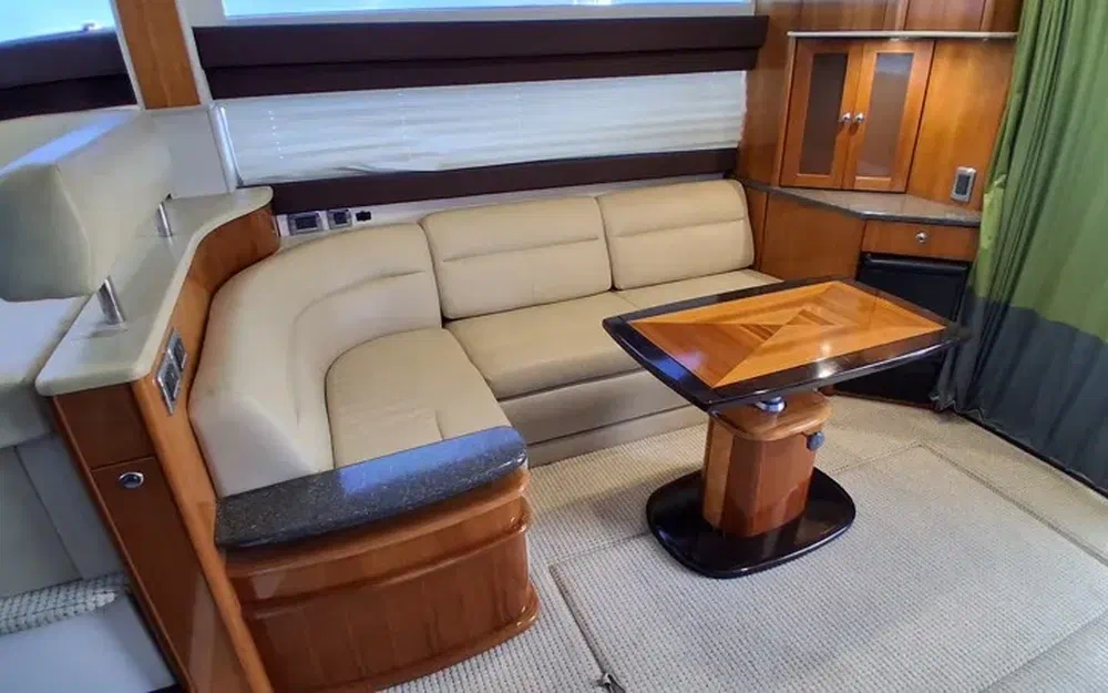 slider 8 Meridian Yacht 441