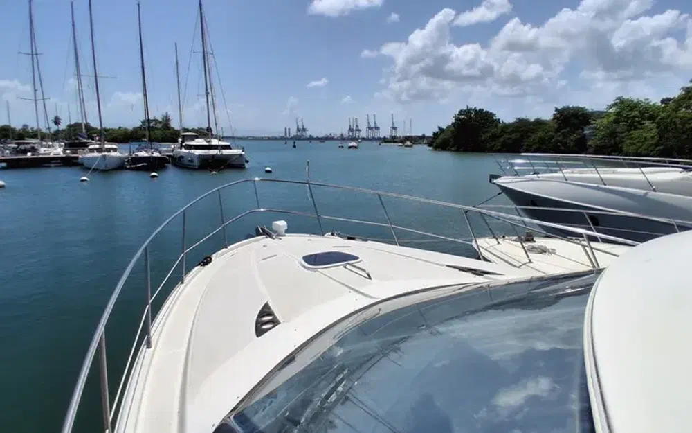 slider 2 Meridian Yacht 441