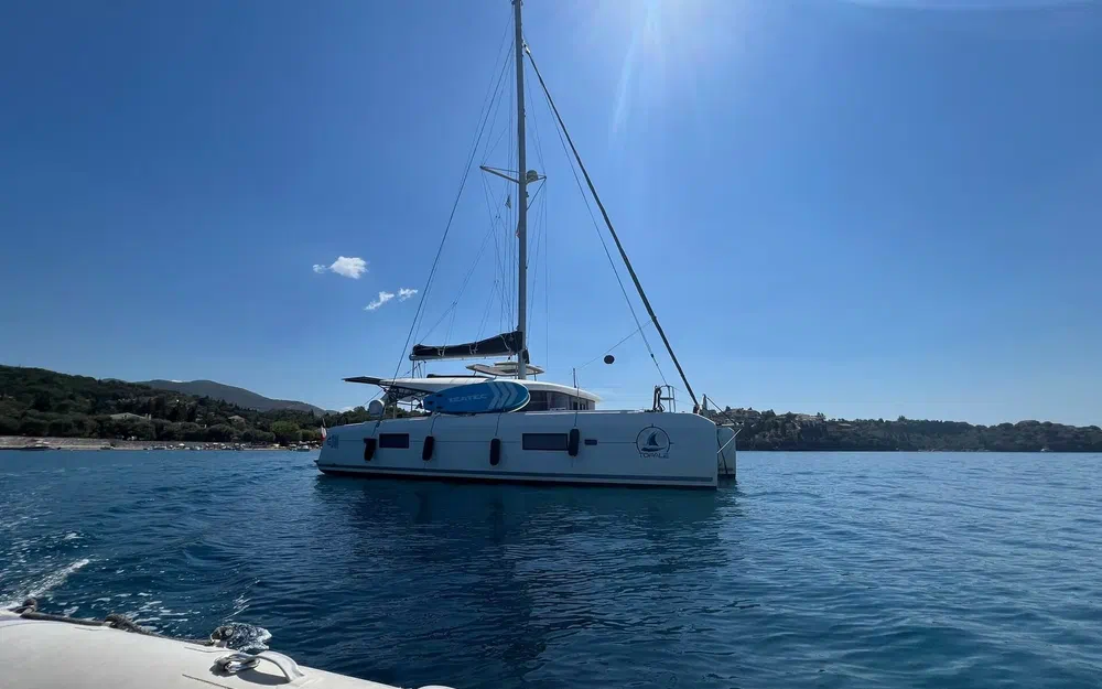 slider 11 Lagoon 42
