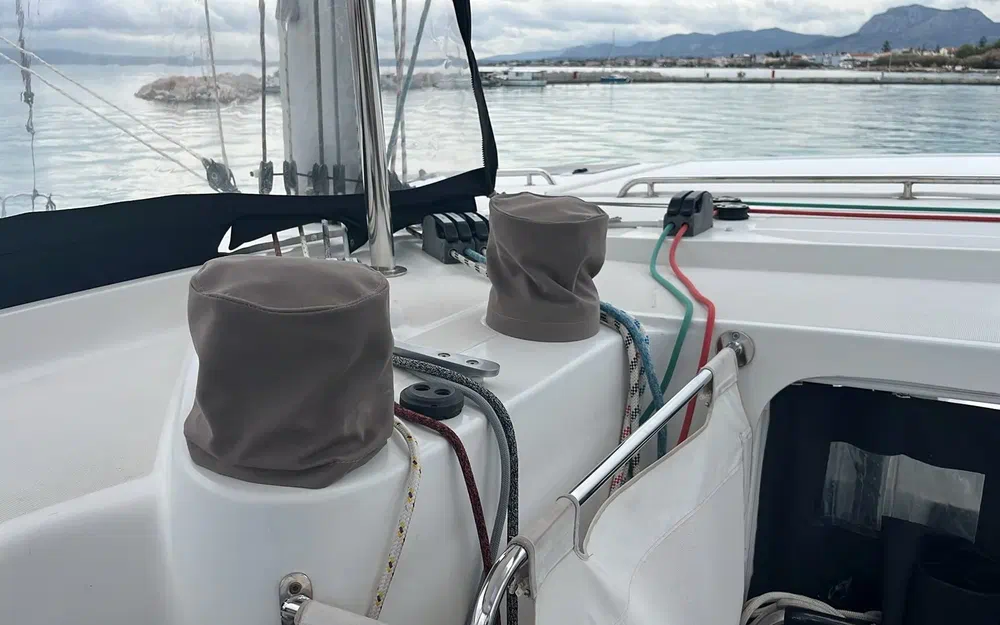slider 15 Lagoon 42