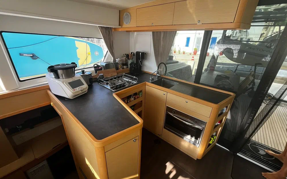 slider 22 Lagoon 42