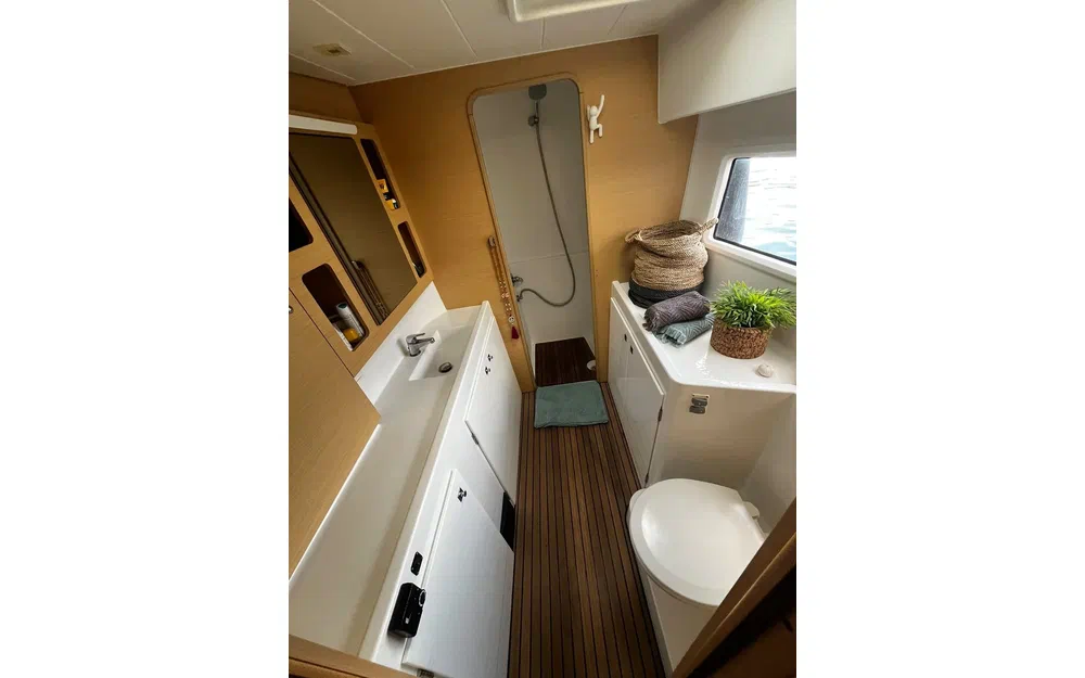slider 28 Lagoon 42