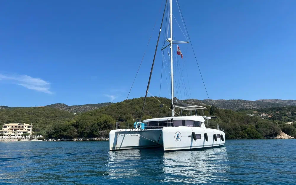 slider 3 Lagoon 42