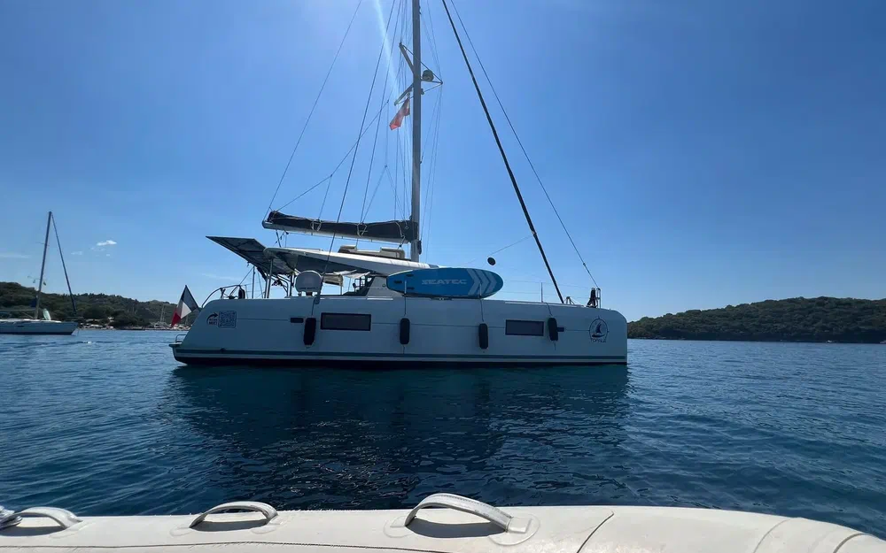 slider 8 Lagoon 42