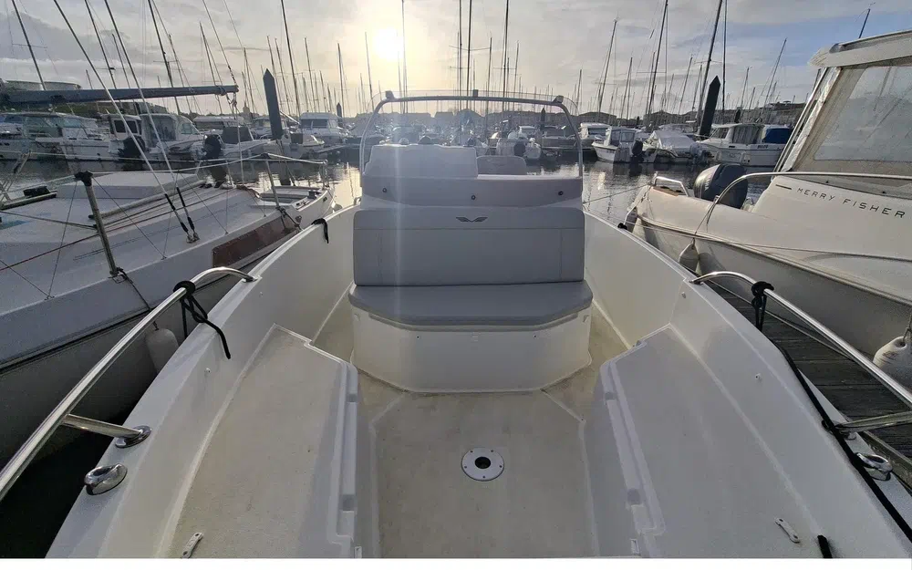 slider 3 Beneteau Flyer 6 SPACEdeck