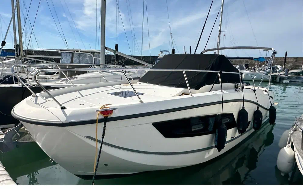slider 1 Quicksilver Activ 875 Sundeck