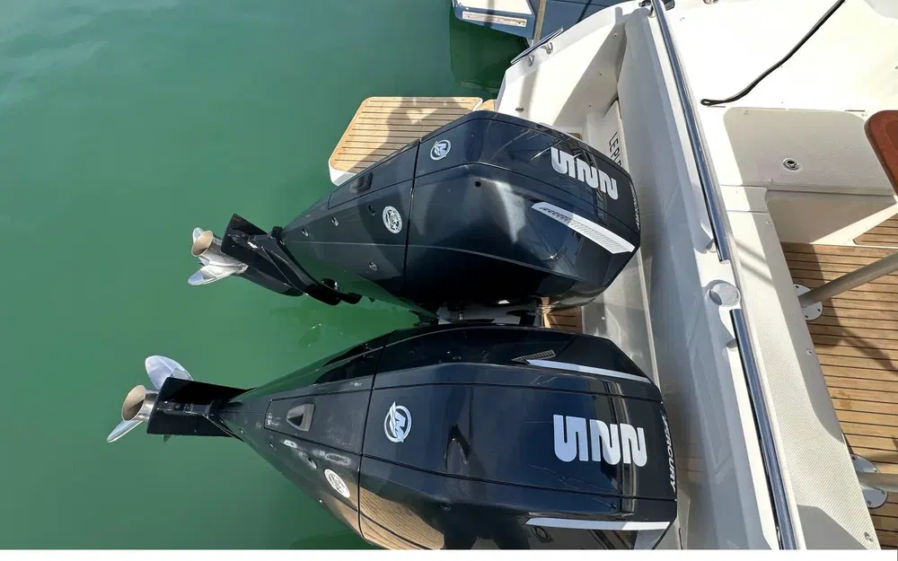 slider 2 Quicksilver Activ 875 Sundeck