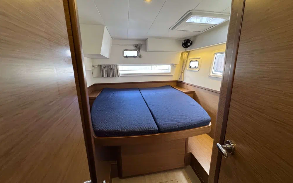 slider 25 Lagoon 42
