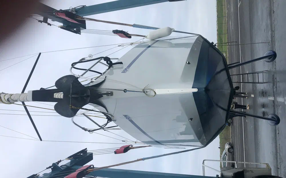 slider 15 RM Yachts RM 890