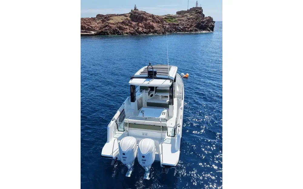 slider 1 Jeanneau EX 34 HARDTOP