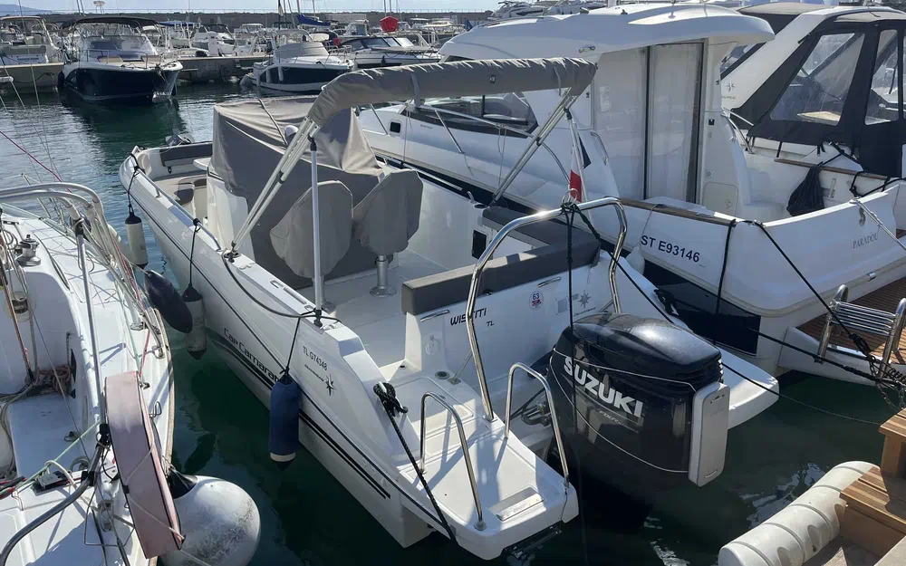 slider 0 Jeanneau Cap Camarat 7.5 CC Serie 3