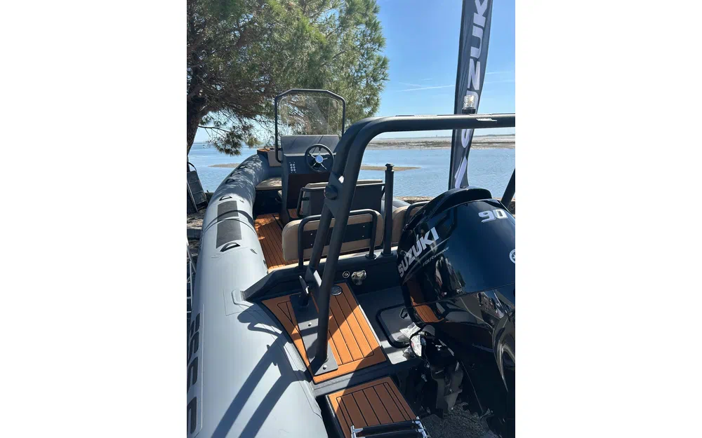 slider 1 Four Seas FS5.5