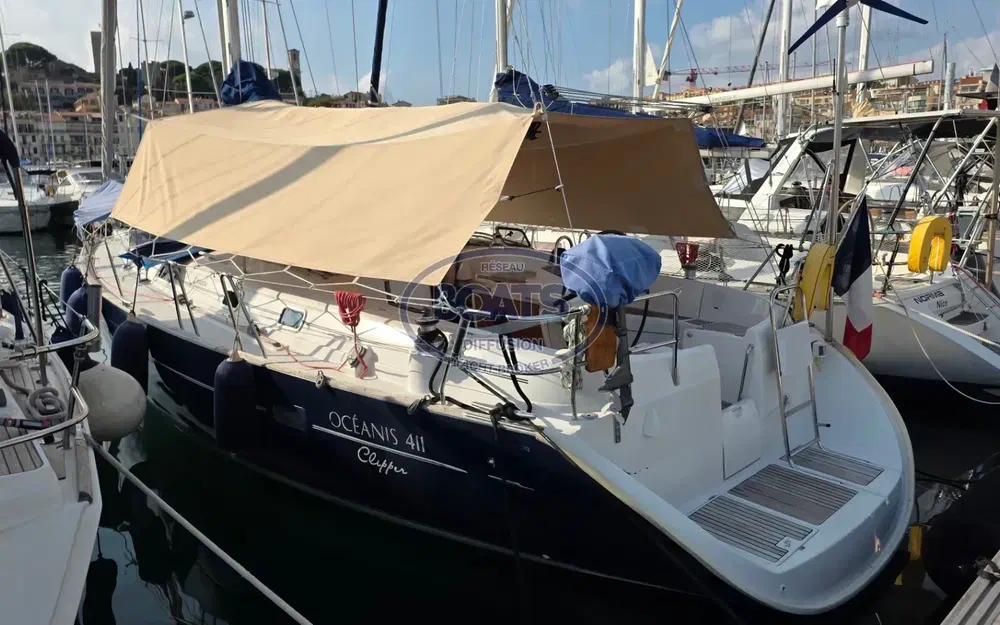 slider 1 Beneteau Oceanis 411