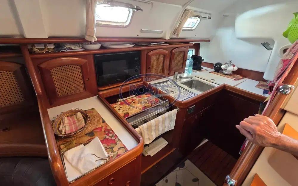 slider 8 Beneteau Oceanis 411