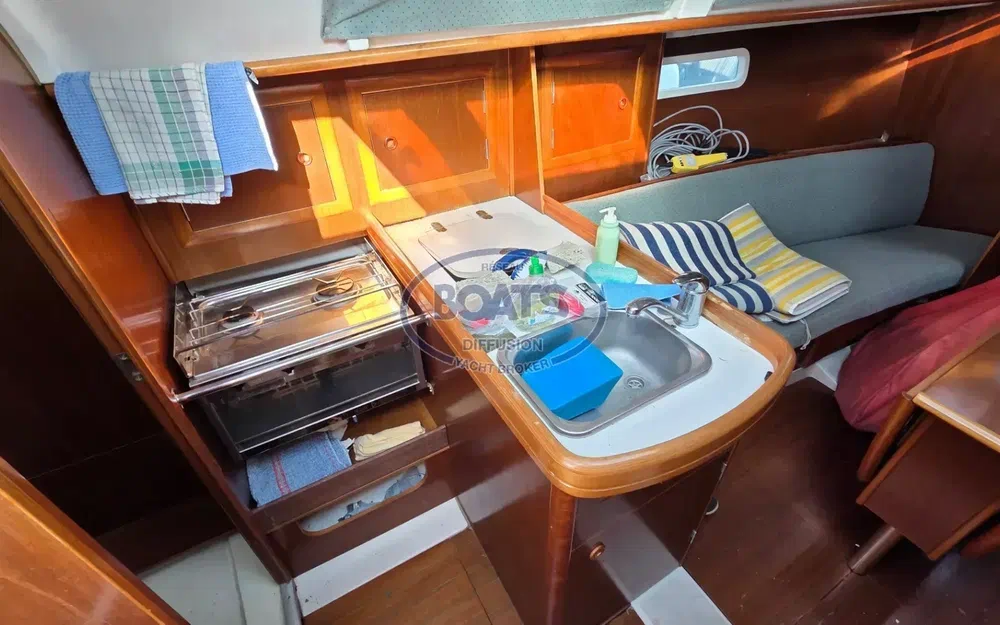 slider 9 Beneteau Oceanis 311 Clipper