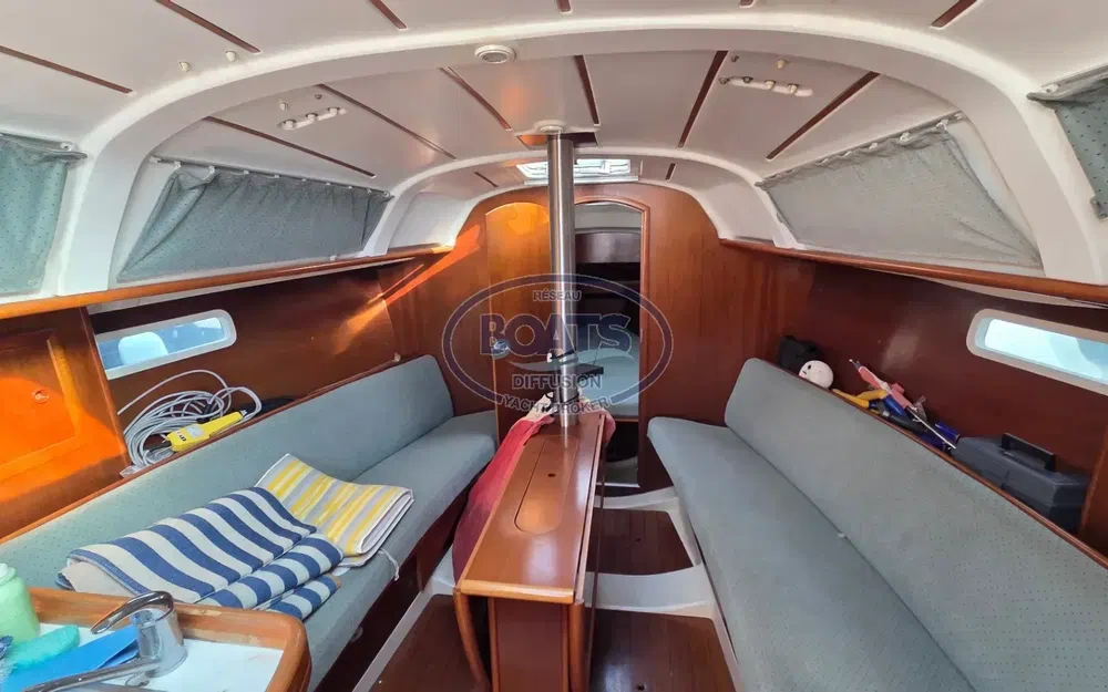 slider 12 Beneteau Oceanis 311 Clipper